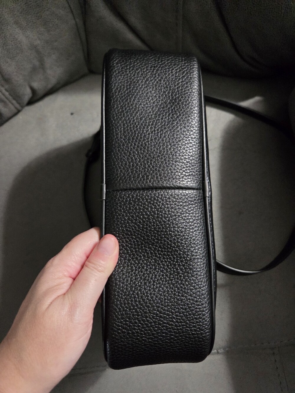 Michael Kors Crossbody - Picture 4 of 5